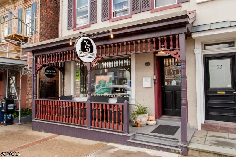 75 Bridge St - Photo 1