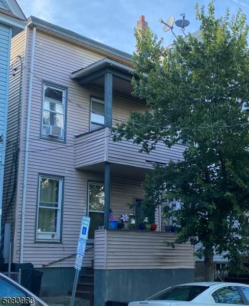 11 Garrison St - Photo 1