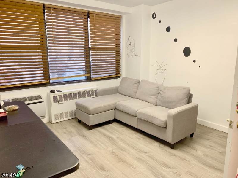 10 Huron Ave - Photo 1