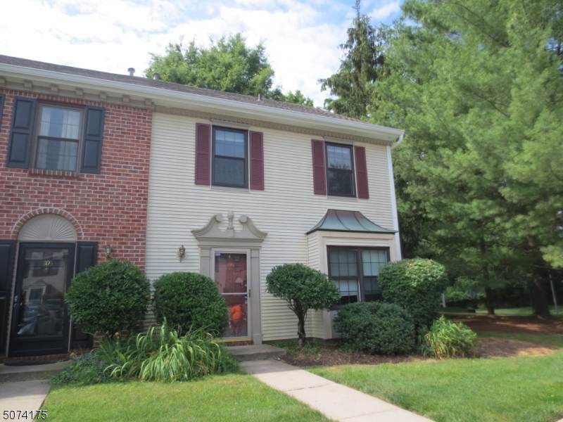 706 Brokaw Ct - Photo 1