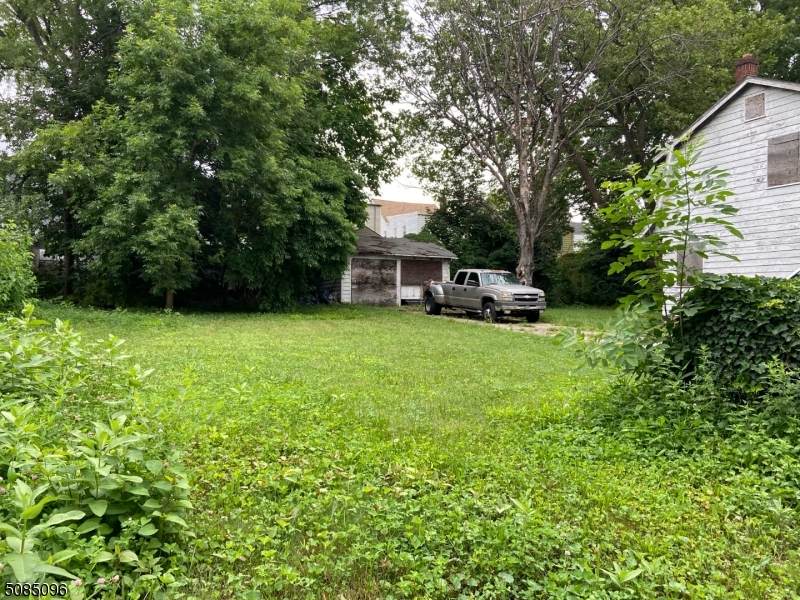 265 Winans Ave - Photo 1