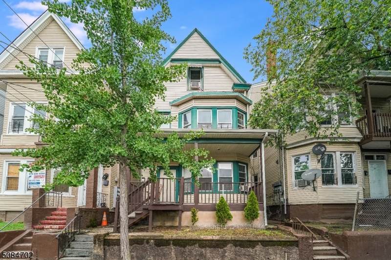 269 Governor St - Photo 1