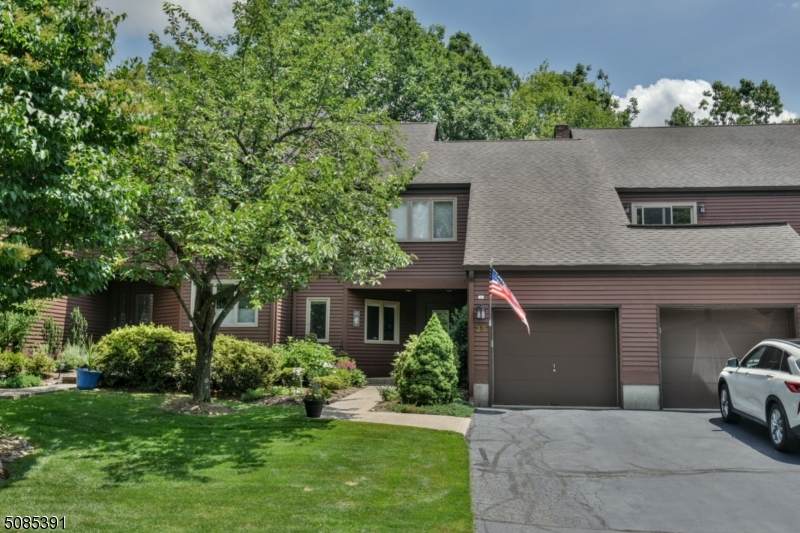 29 Indian Field Ct - Photo 1