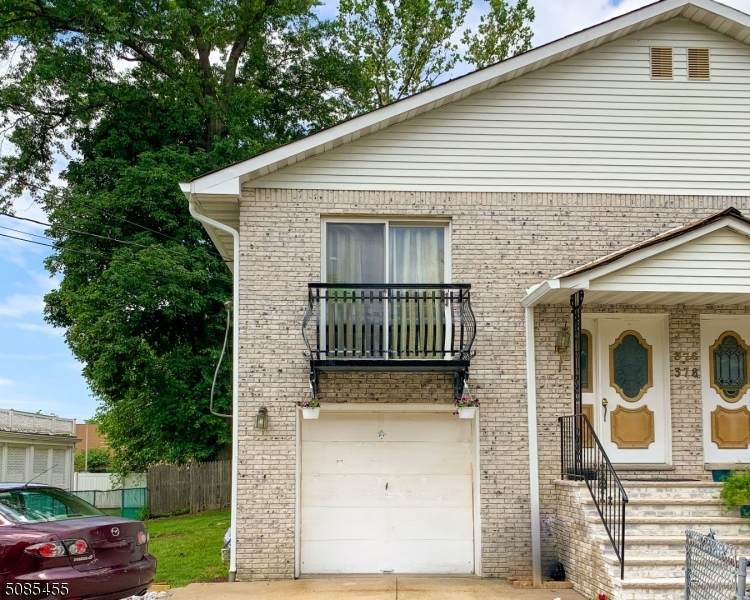 376 Marion St - Photo 1