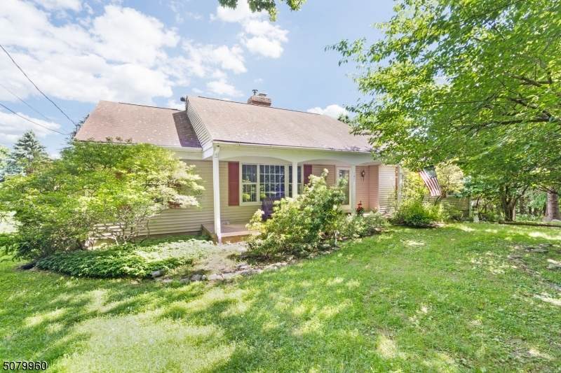 197 W Springtown Rd - Photo 1