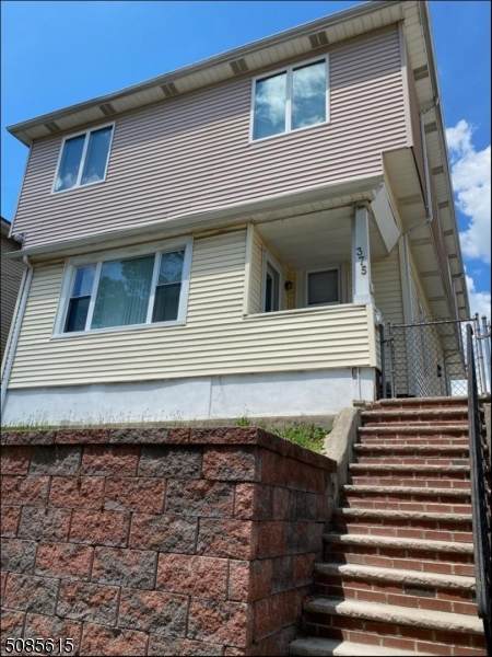 373 5Th Ave - Photo 1
