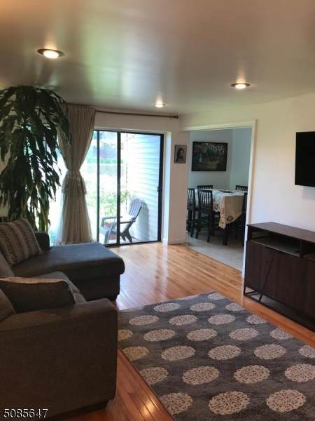 2 River Rd - Photo 1
