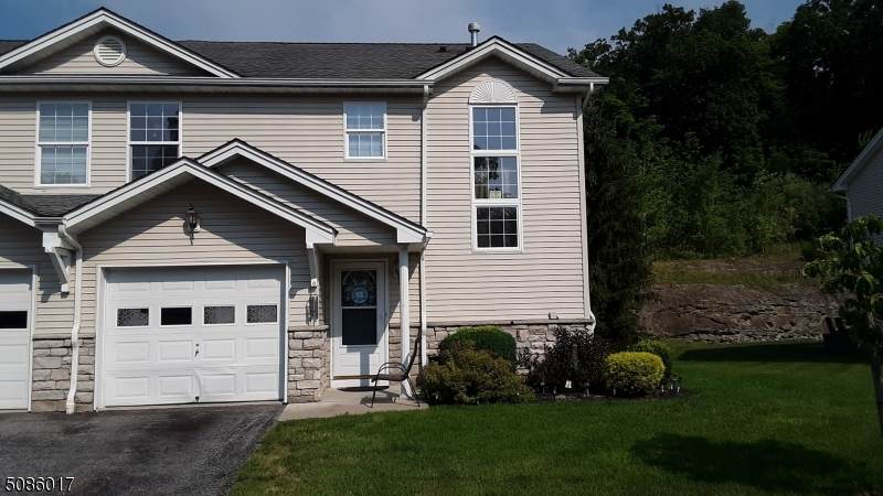 7 Ferndale Ln - Photo 1