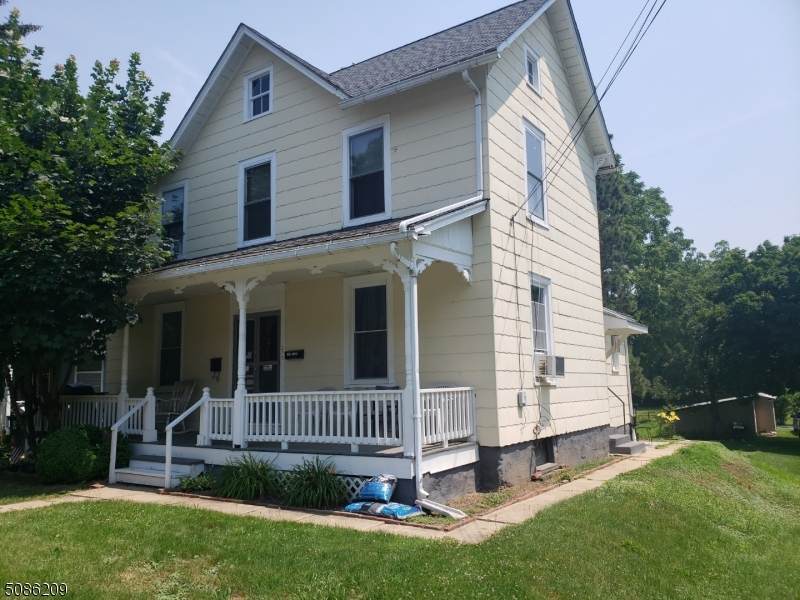 210 Broad St - Photo 1