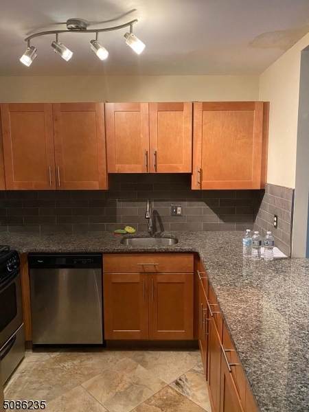 54 W Cherry St - Photo 1