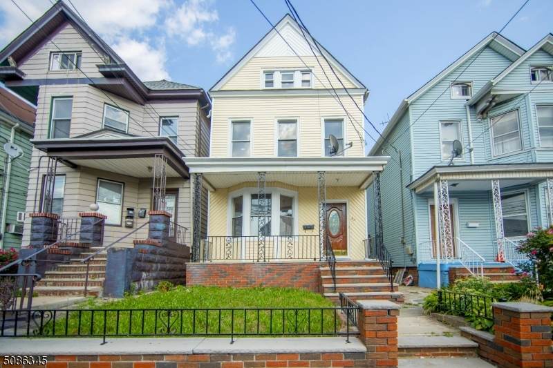 37 Reid St - Photo 1