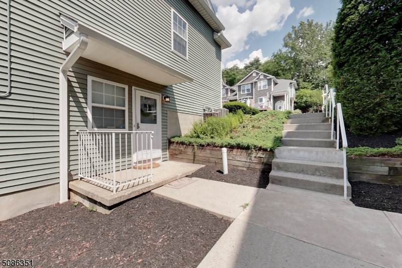 20 S Midland Ave - Photo 1