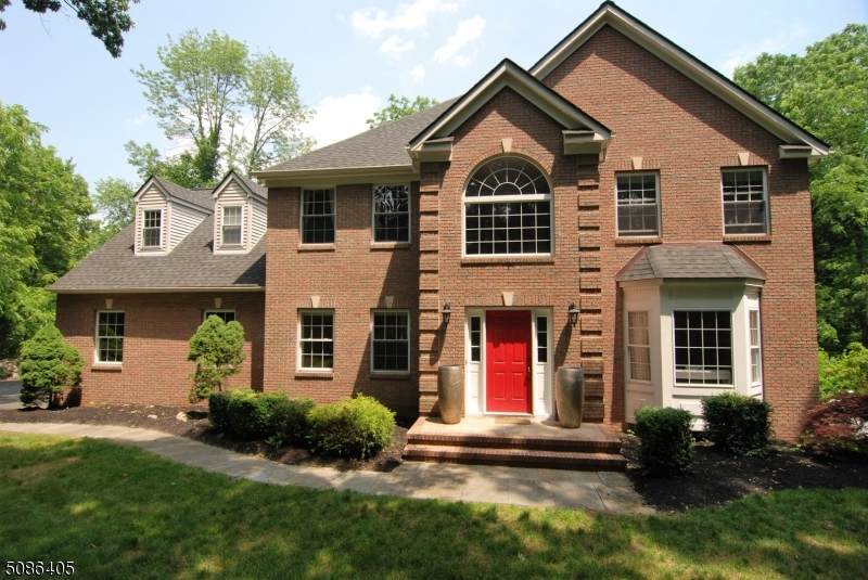 8 Schindler Dr - Photo 1