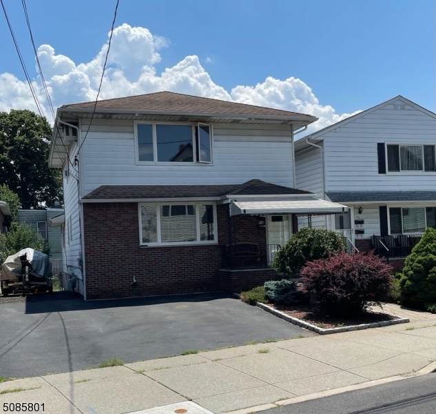 38 Pacific Ave - Photo 1