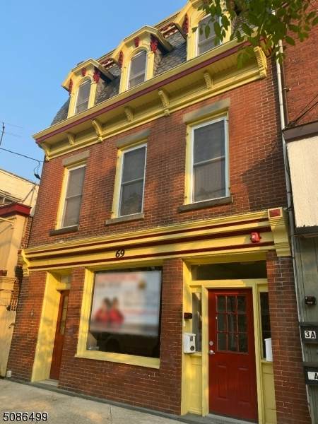 69 E Washington Ave - Photo 1