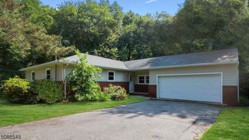 202 Hardenburg Ln - Photo 1