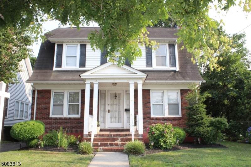 115 Somerset St - Photo 1