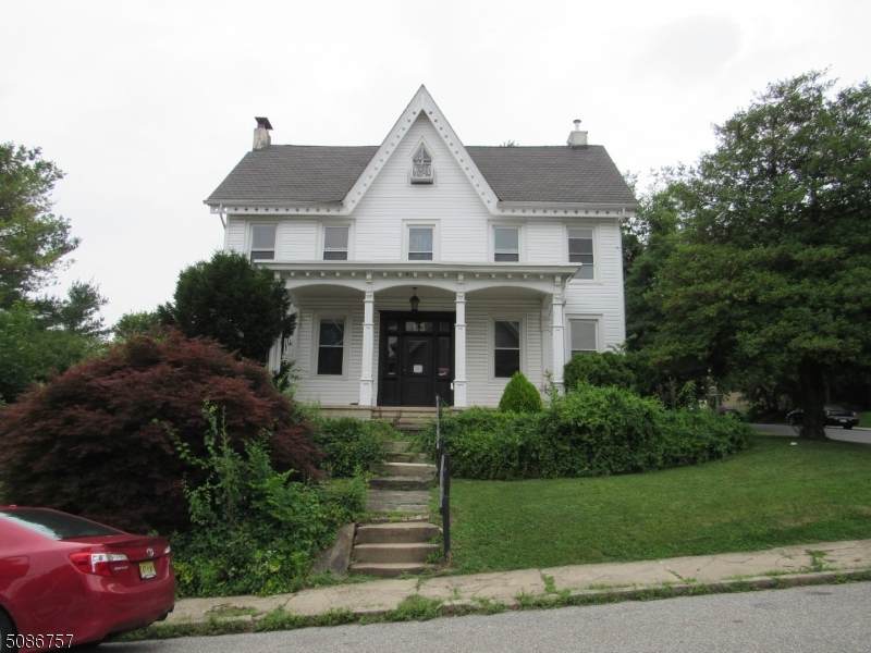 53 Chambers St - Photo 1