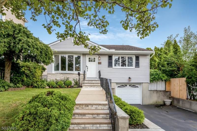 86 Orchard St - Photo 1