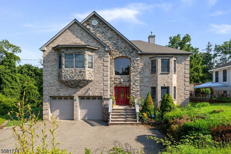 241 Alps Rd - Photo 1