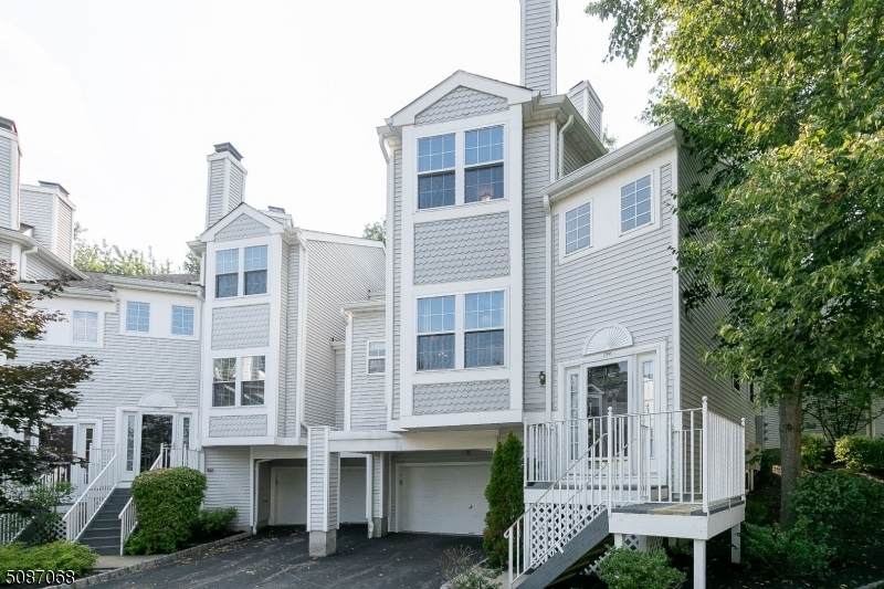 1206 Foxchase Ln - Photo 1