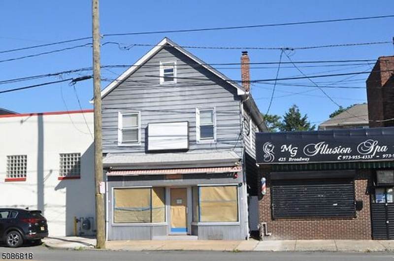 423 Broadway - Photo 1