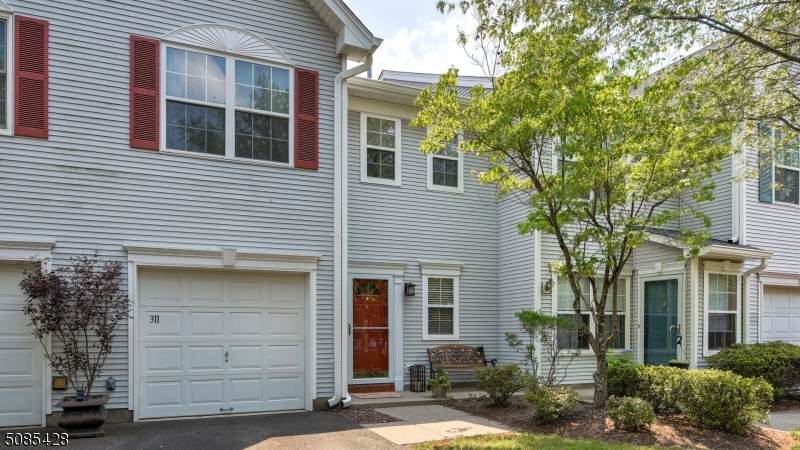311 Hannah Way - Photo 1