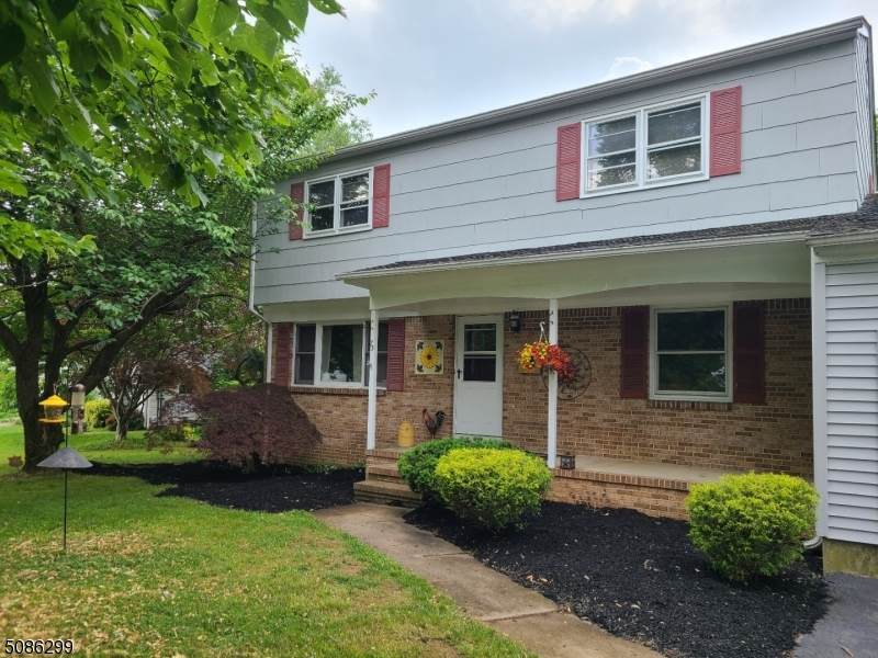 73 Mcdonald St - Photo 1