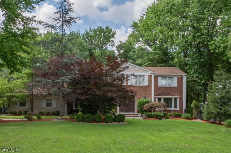 71 Avalon Dr - Photo 1
