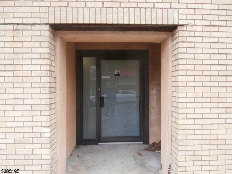 112 Cornelia St - Photo 1