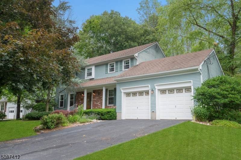 37 Heritage Dr - Photo 1