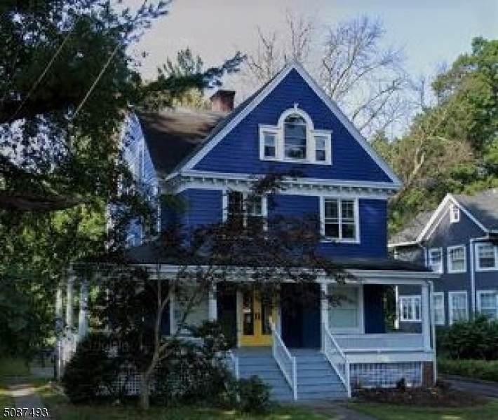 392 Tremont Ave - Photo 1