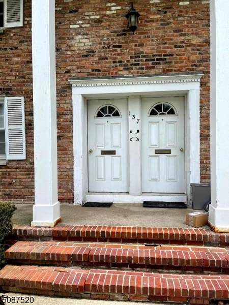137 Ridge Rd - Photo 1