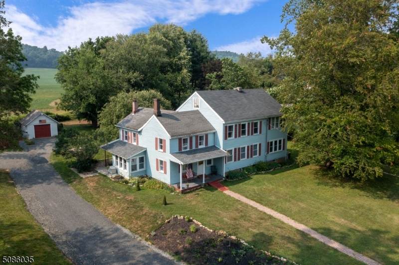 370 Bloomsbury Road - Photo 1
