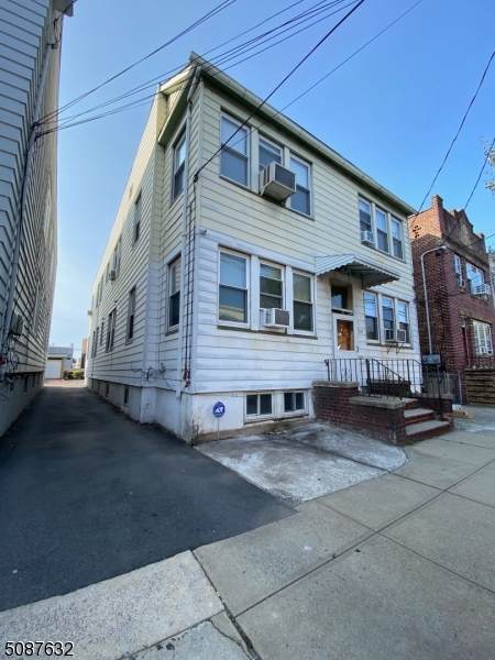 708 N 7Th St - Photo 1