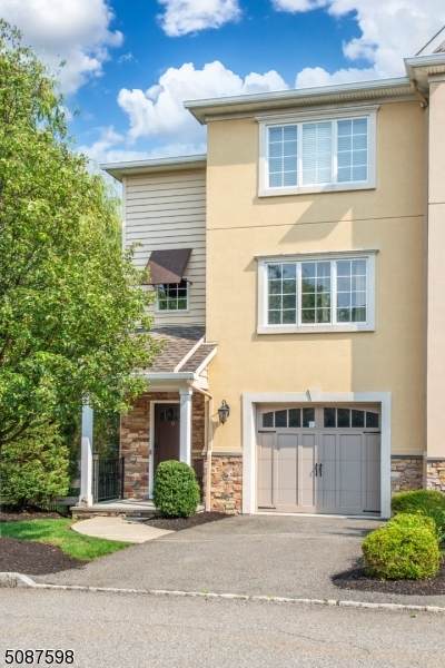 9 Christina Ct - Photo 1