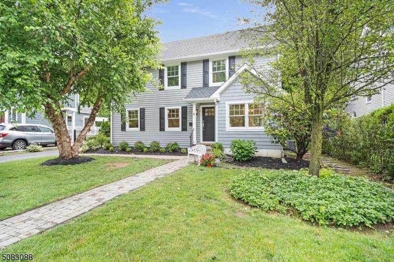 6 N Oak Ct - Photo 1