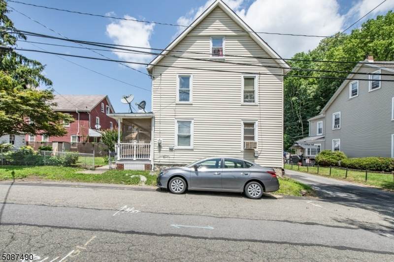 18 4Th St - Photo 1