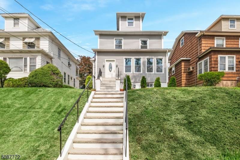 96 Orient Way - Photo 1