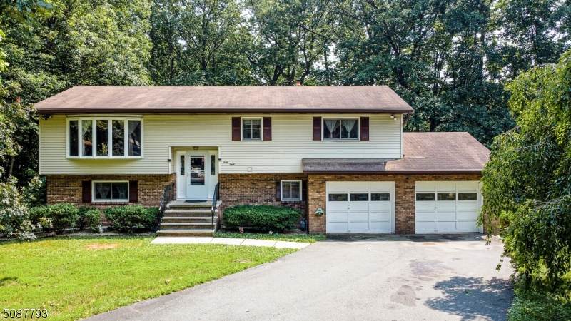 48 Highview Rd - Photo 1