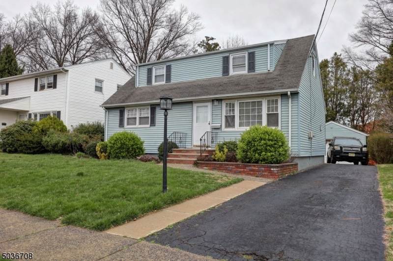 54 Patricia Pl - Photo 1