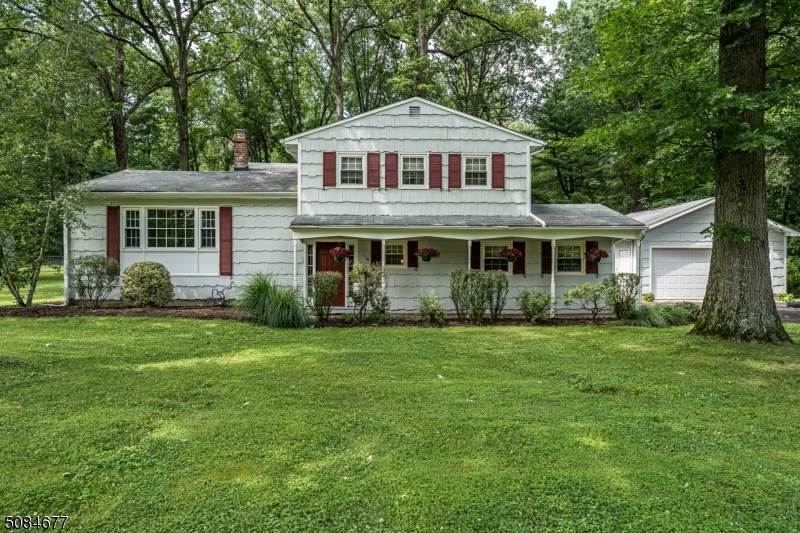 114 Clover Hill Rd - Photo 1