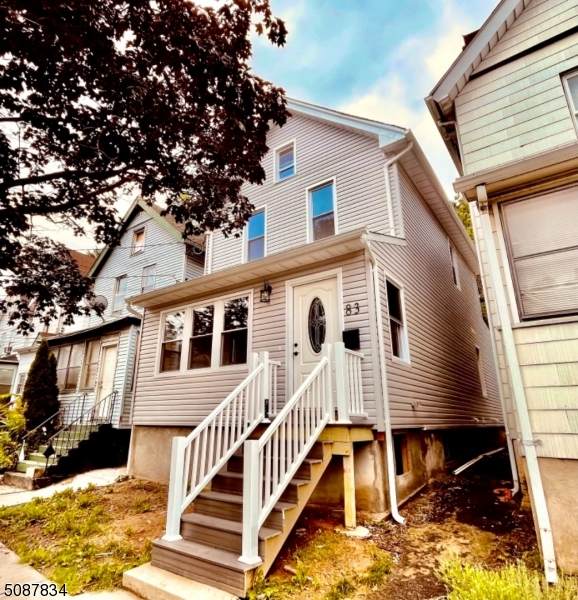 83 Cummings St - Photo 1