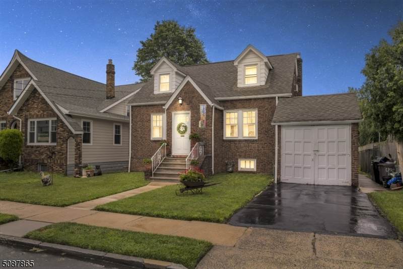 937 Arnet Ave - Photo 1