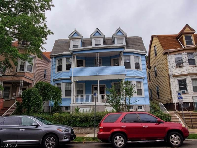 23 Columbia Ave - Photo 1