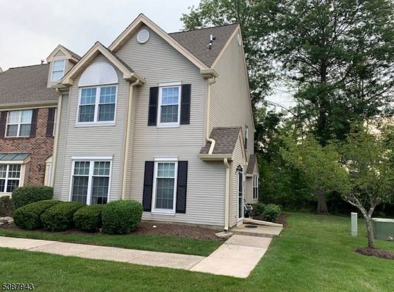 113 Daniel Ct - Photo 1