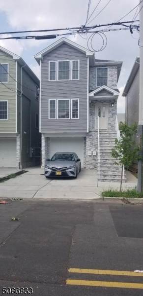 405 Livingston St - Photo 1