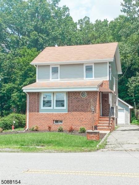 155 E Cedar St - Photo 1
