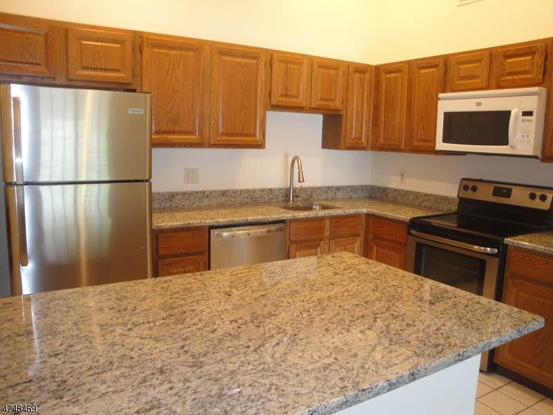 144 Alexandria Way - Photo 1
