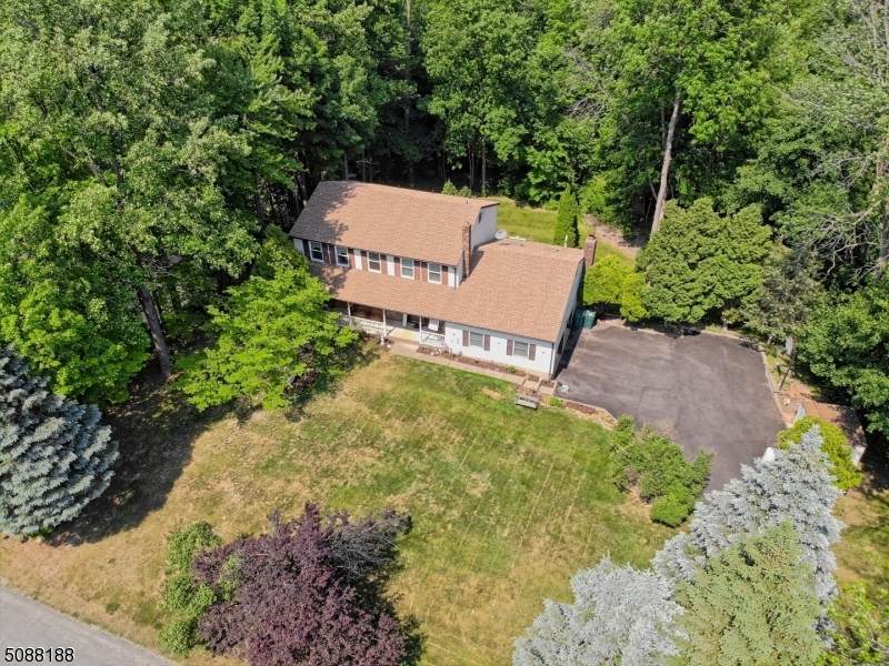 11 Malibu Dr - Photo 1